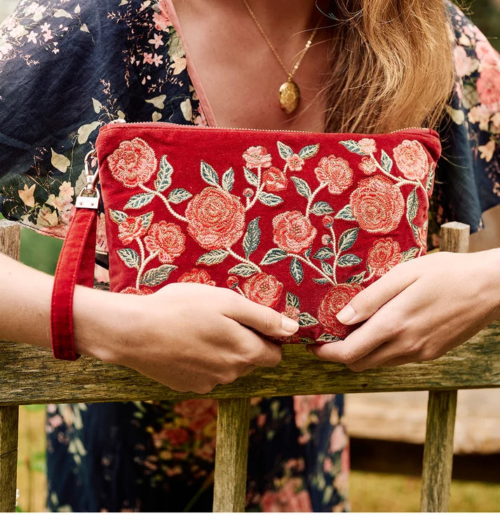 Elizabeth Scarlett Everyday Pouch Camellia Romance - Velvet Cranberry