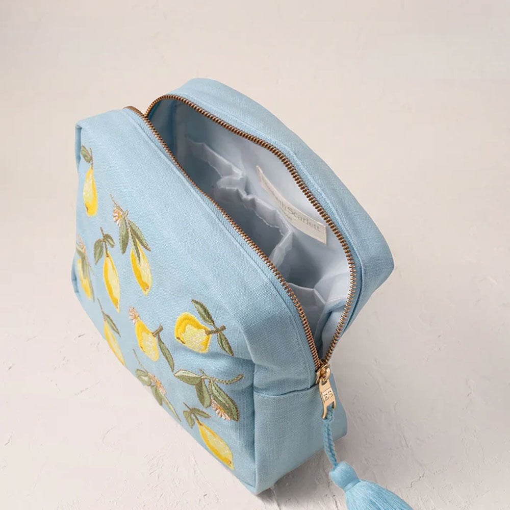 Elizabeth Scarlett Wash Bag Lemon Blossom